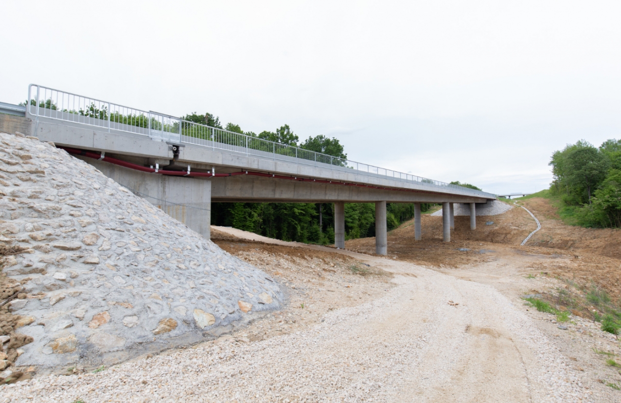 Dwie nowe konstrukcje mostowe powstaną na trasie drogi krajowej nr 94 w Bolesławcu