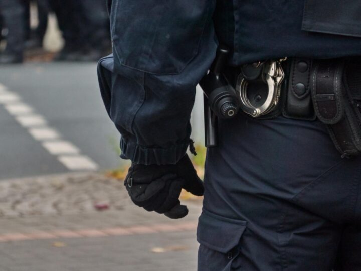 Policjanci z Legnicy interweniują przy agresywnym 37-latku