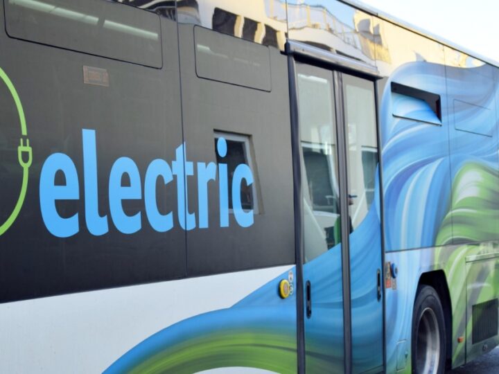 Planowane zielone przemiany w transporcie publicznym Bolesławca: pięć elektrobusów i nowe ładowarki