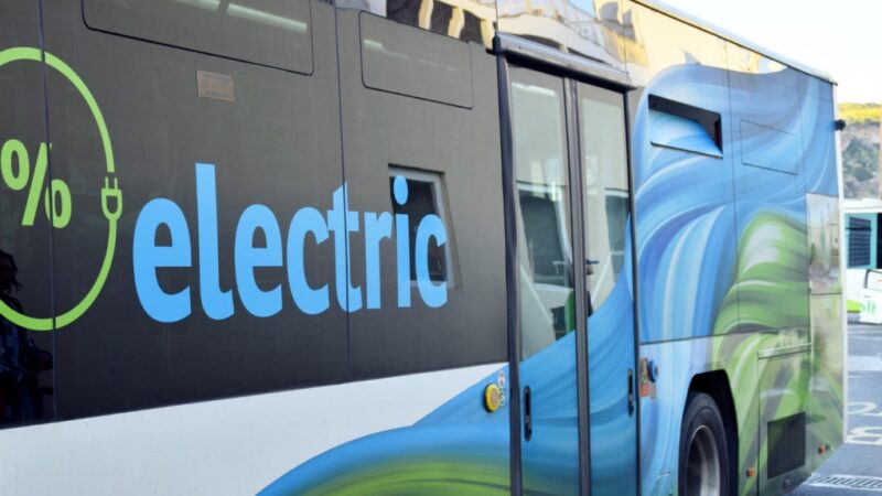 Planowane zielone przemiany w transporcie publicznym Bolesławca: pięć elektrobusów i nowe ładowarki