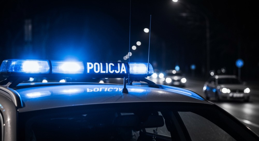 Nastolatek zdemolował samochód sąsiada w odwecie za kłótnię! Straty wynoszą 12 tys. zł