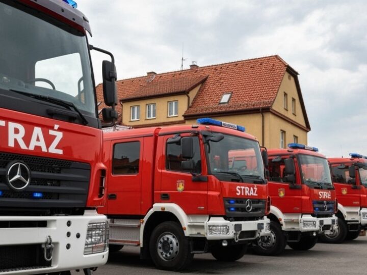 Nowoczesne aparaty ochrony dróg oddechowych dla strażaków w Nowogrodźcu dzięki wsparciu PSE