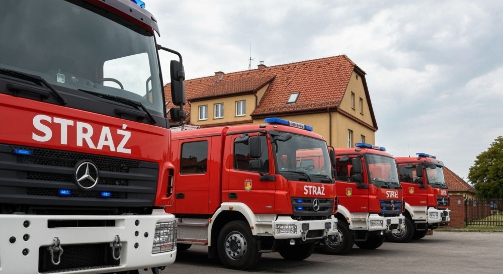Nowoczesne aparaty ochrony dróg oddechowych dla strażaków w Nowogrodźcu dzięki wsparciu PSE