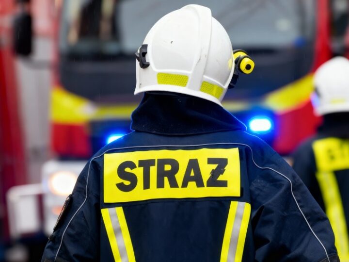 Awans strażaków w Bolesławcu z okazji Święta Niepodległości