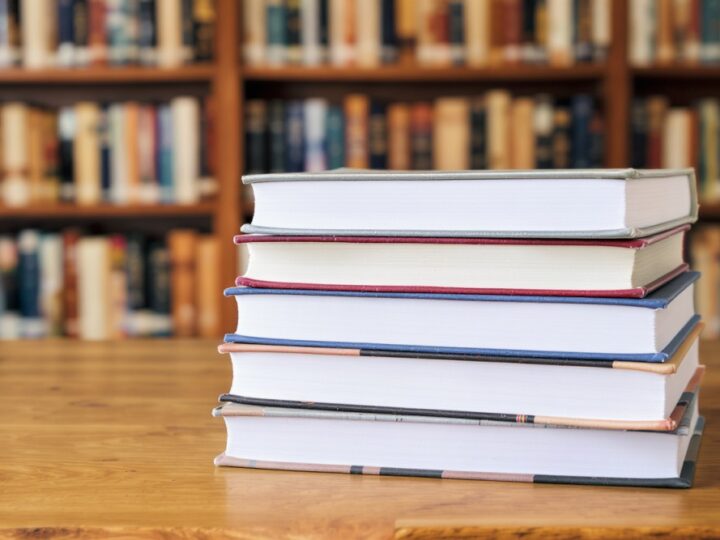 Język polski w pasjonującej rozmowie z profesorem Miodkiem podczas Tygodnia Bibliotek