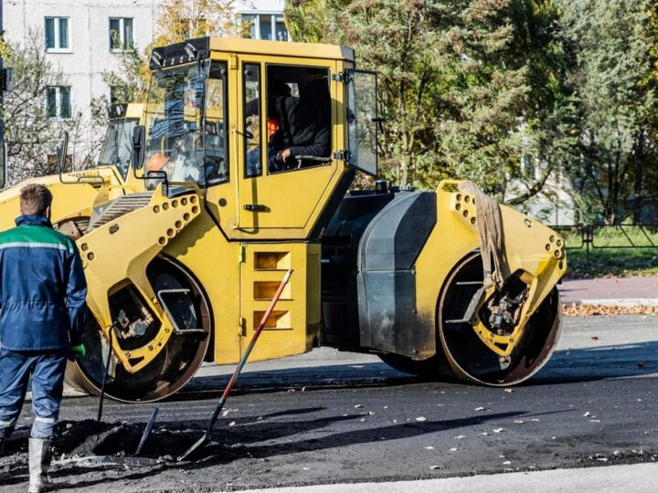 Rozpoczyna się budowa ul. Widok obok budynków 34a, 34b, 34d i 34e